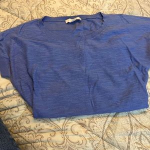 Ann Taylor loft short sleeve sweater. Size large. Fits probably a medium.